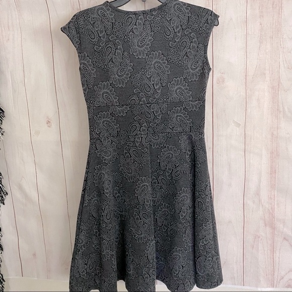 🔵 Gray Cap Sleeve Dress Size S - Picture 3 of 9